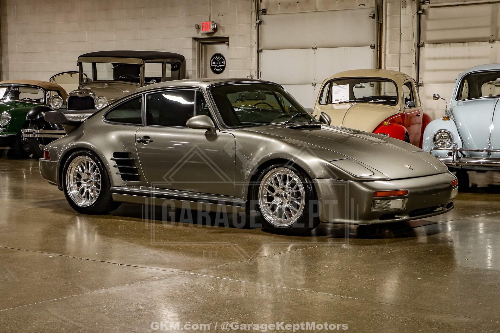 Porsche-911-1983-Gray-Brown-45