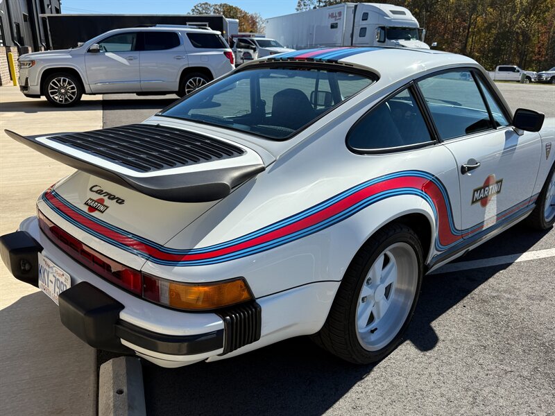 Porsche-911-1984-9