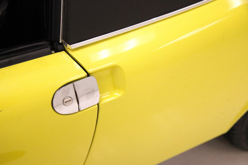 Porsche-914-1973-Saturn-Yellow-Black-13