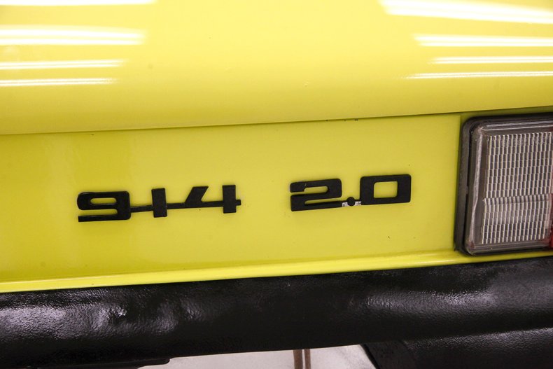 Porsche-914-1973-Saturn-Yellow-Black-17