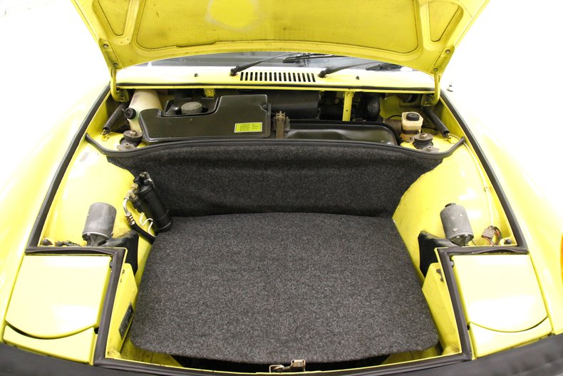 Porsche-914-1973-Saturn-Yellow-Black-29