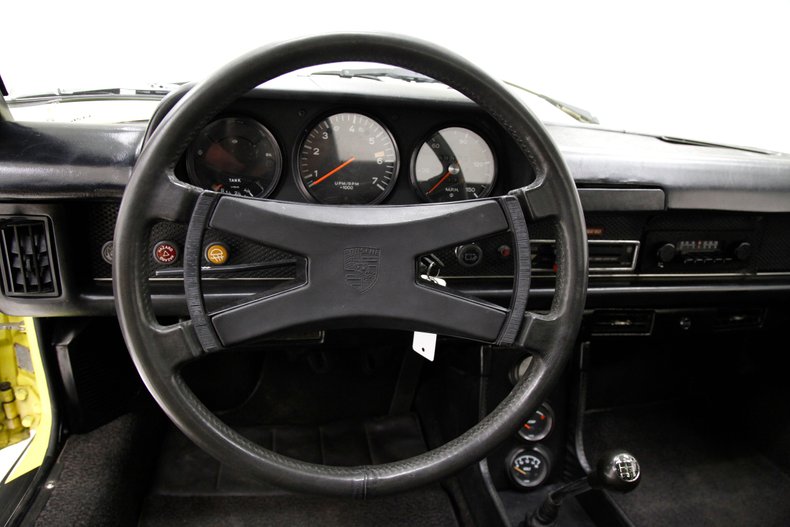 Porsche-914-1973-Saturn-Yellow-Black-36