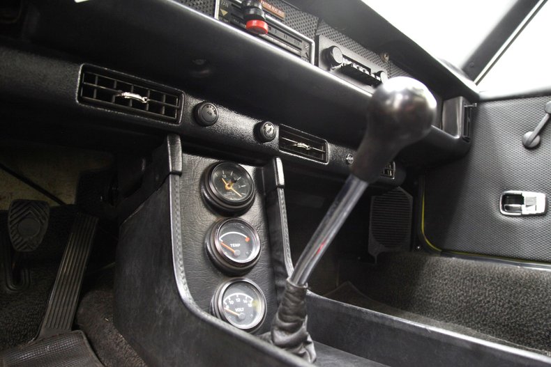 Porsche-914-1973-Saturn-Yellow-Black-40