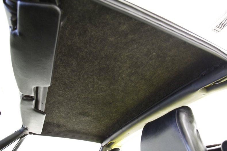 Porsche-914-1973-Saturn-Yellow-Black-43