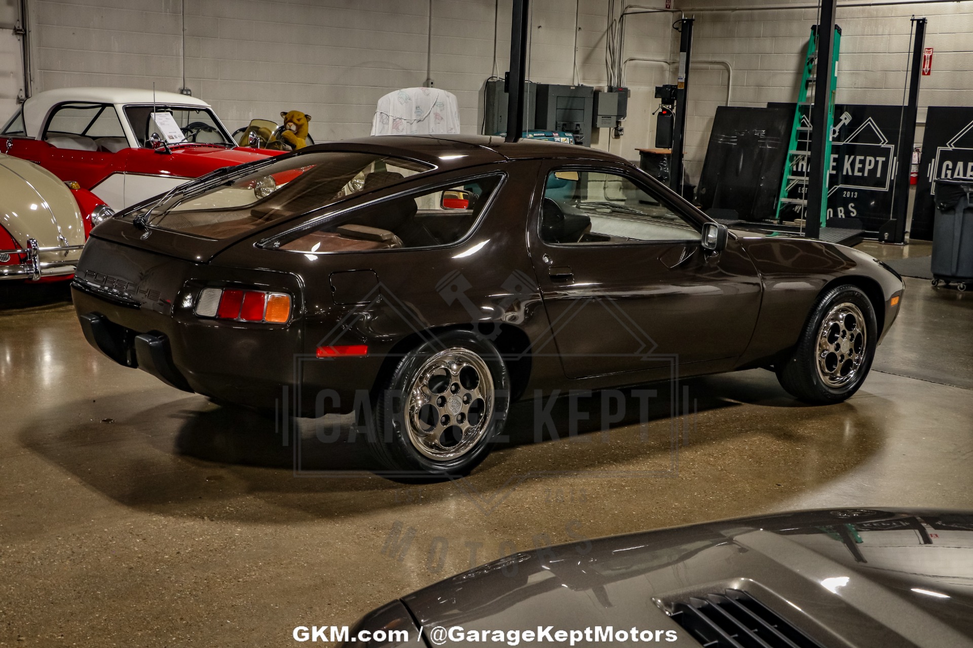 Porsche-928-1979-Brown-Brown-22