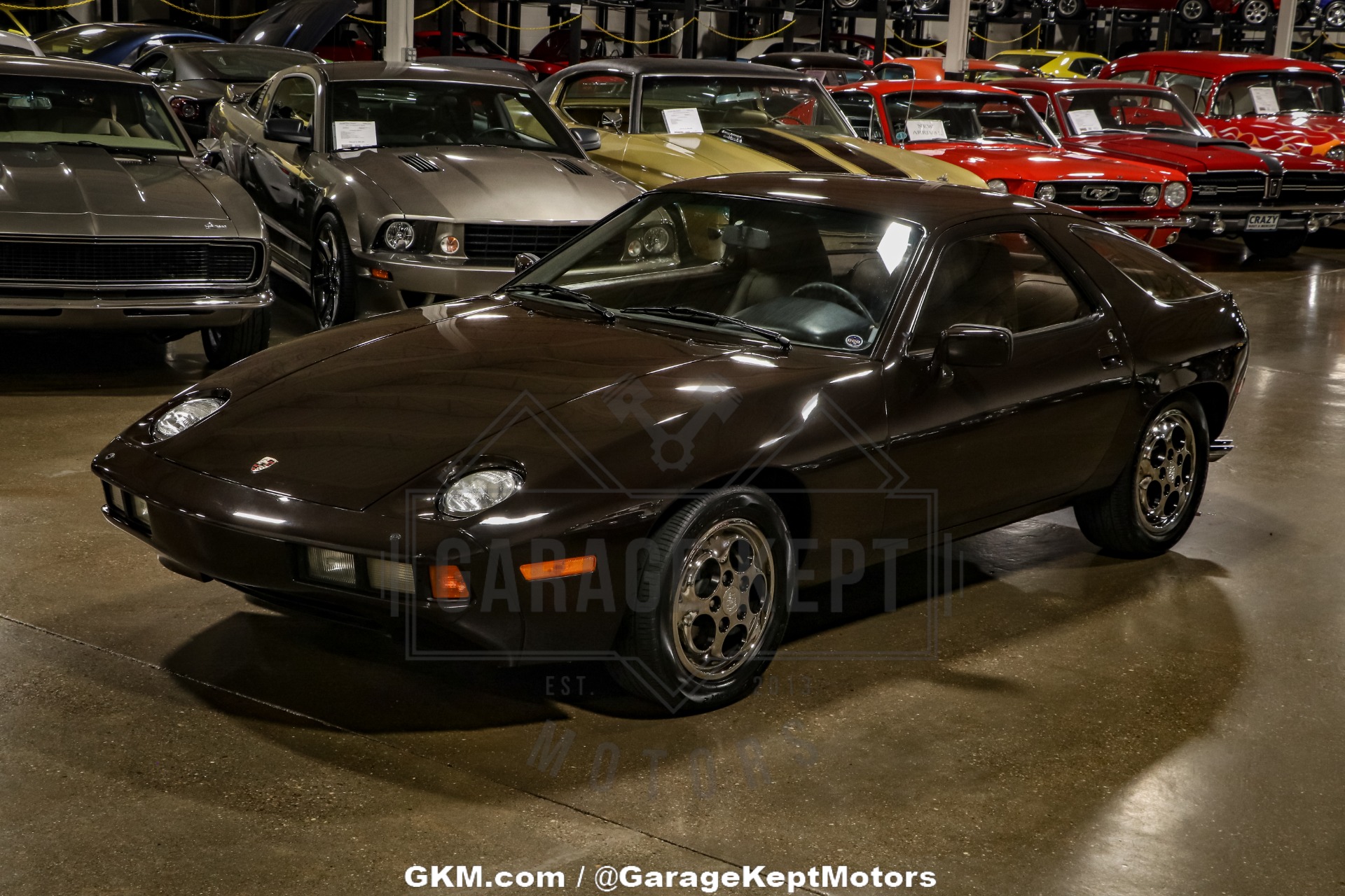 Porsche-928-1979-Brown-Brown-41