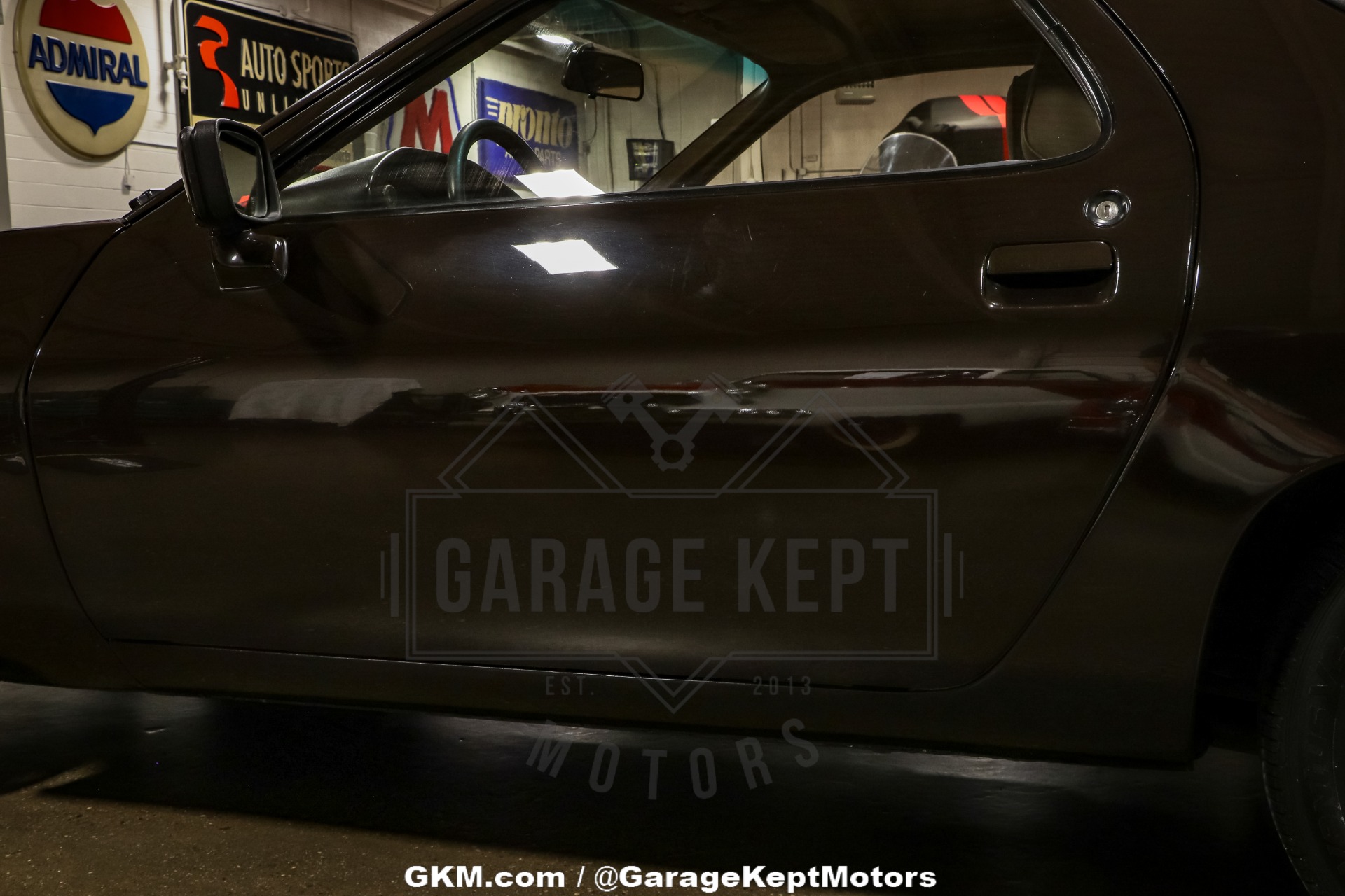 Porsche-928-1979-Brown-Brown-44