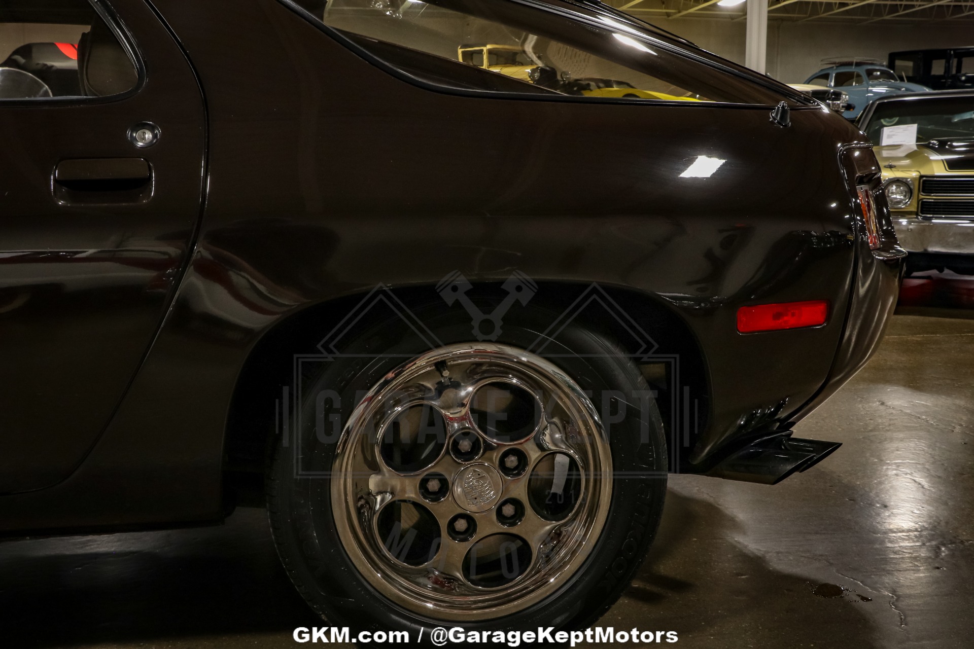 Porsche-928-1979-Brown-Brown-45