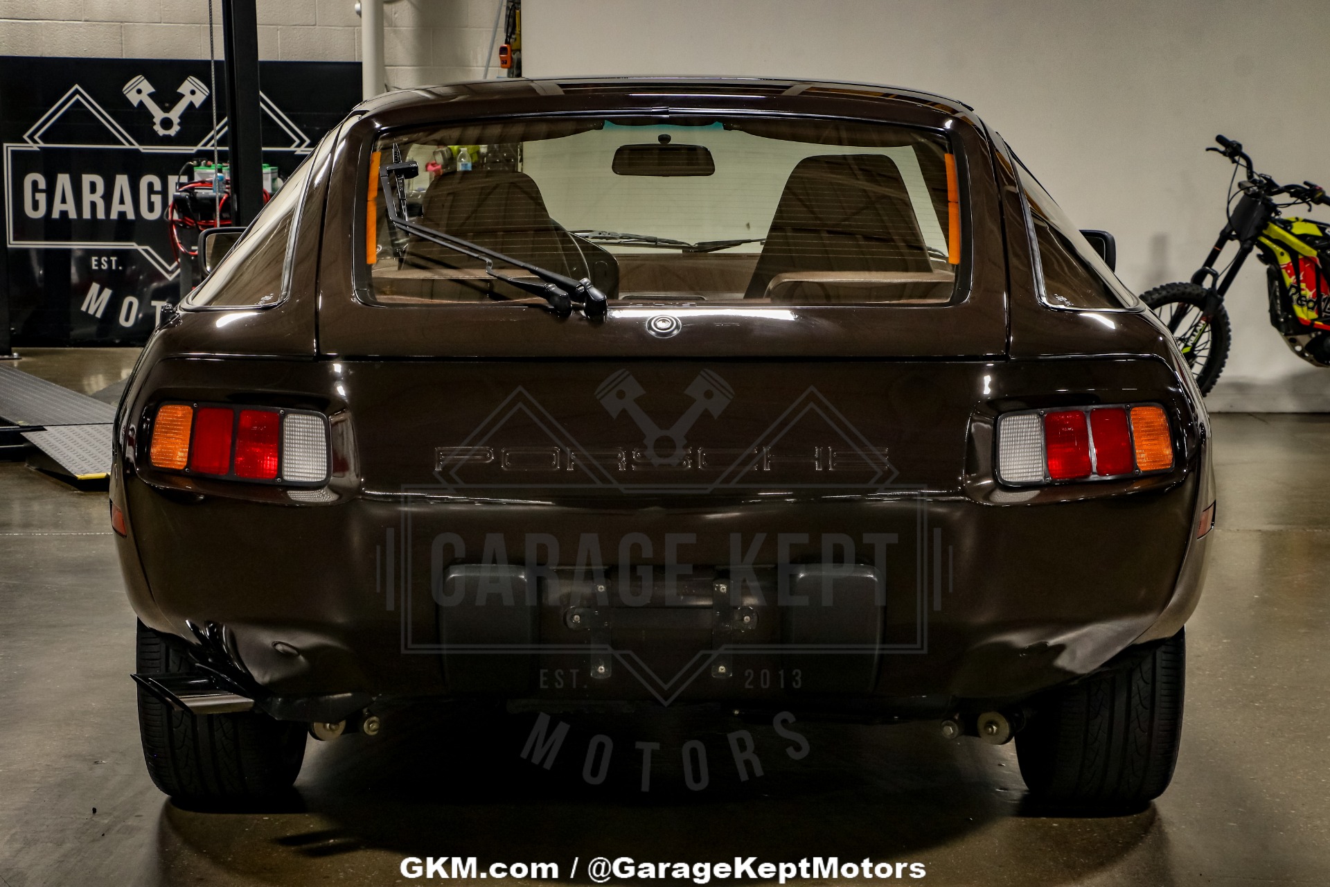 Porsche-928-1979-Brown-Brown-8
