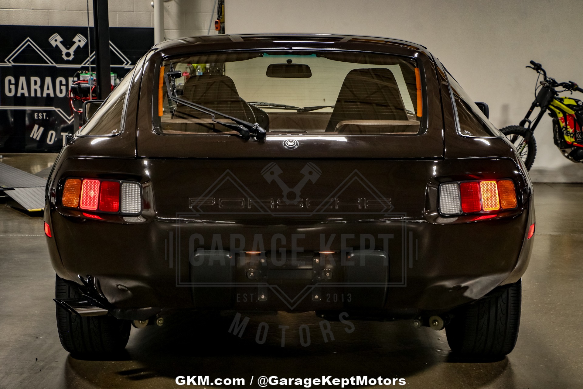 Porsche-928-1979-Brown-Brown-9