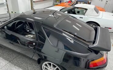 Porsche-928-1989-Black-Grey-1
