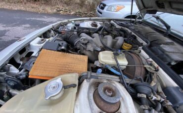 Porsche-944-1986-white-13