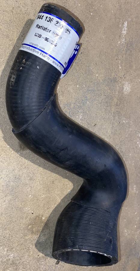 Porsche-944-1986-white-16