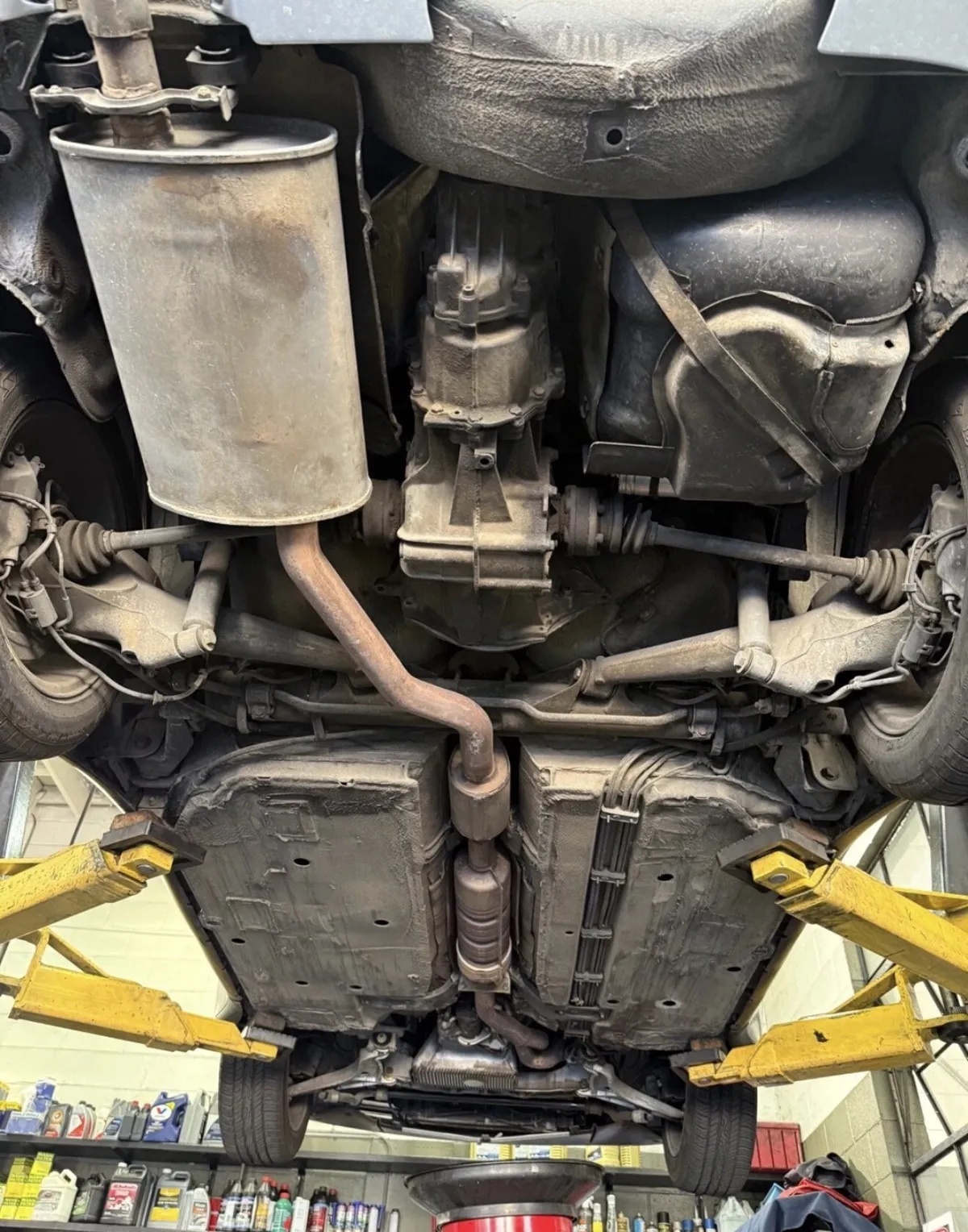 Porsche-944-1990-Silver-Black-8