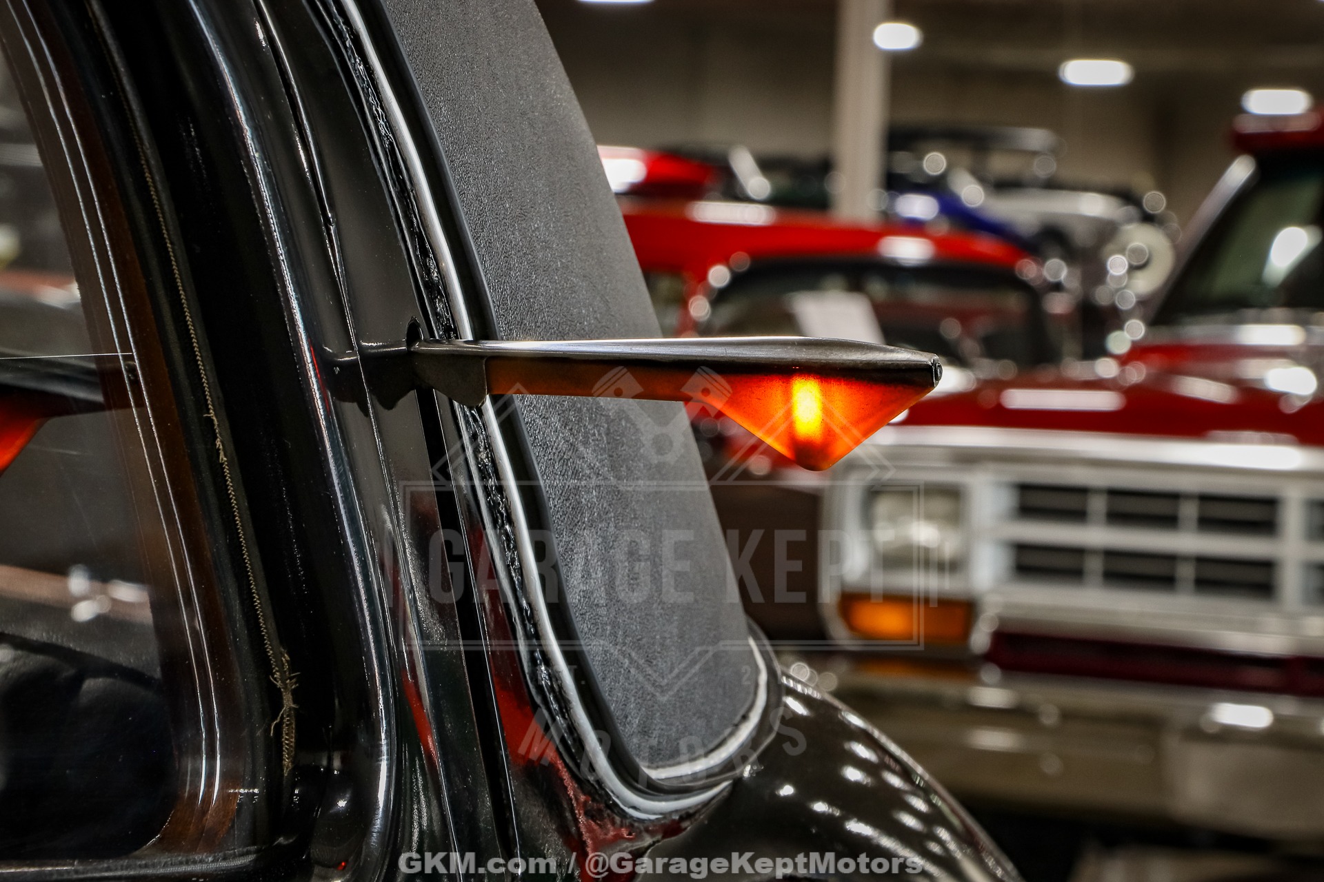 Riley-Other-1950-Black-BurgundyMaroon-15