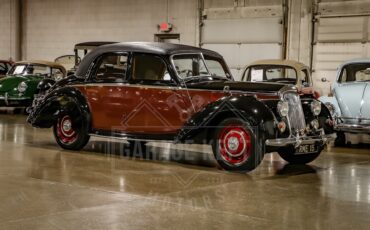 Riley-Other-1950-Black-BurgundyMaroon-22