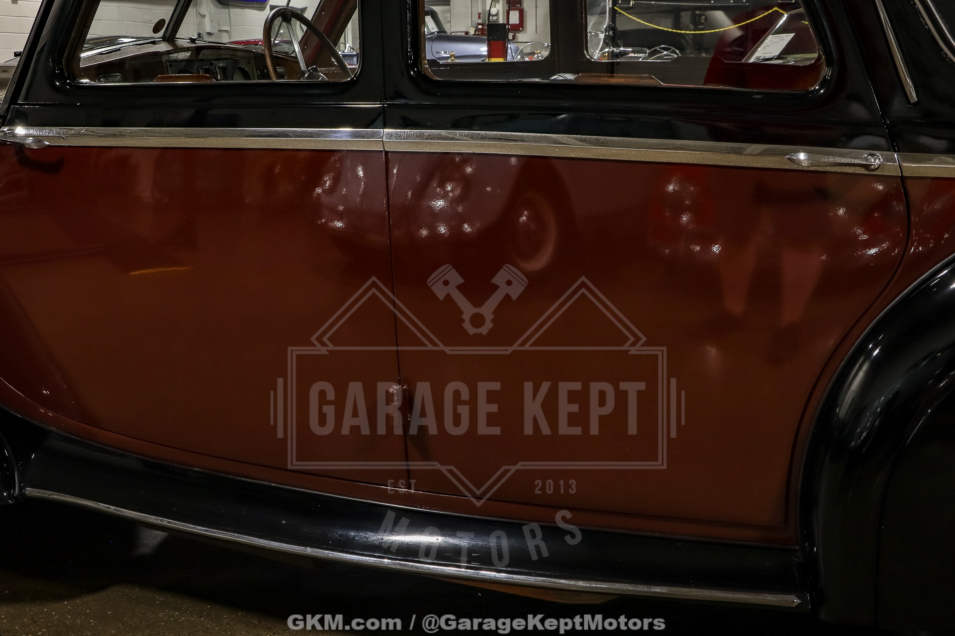 Riley-Other-1950-Black-BurgundyMaroon-31