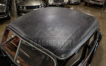 Riley-Other-1950-Black-BurgundyMaroon-35