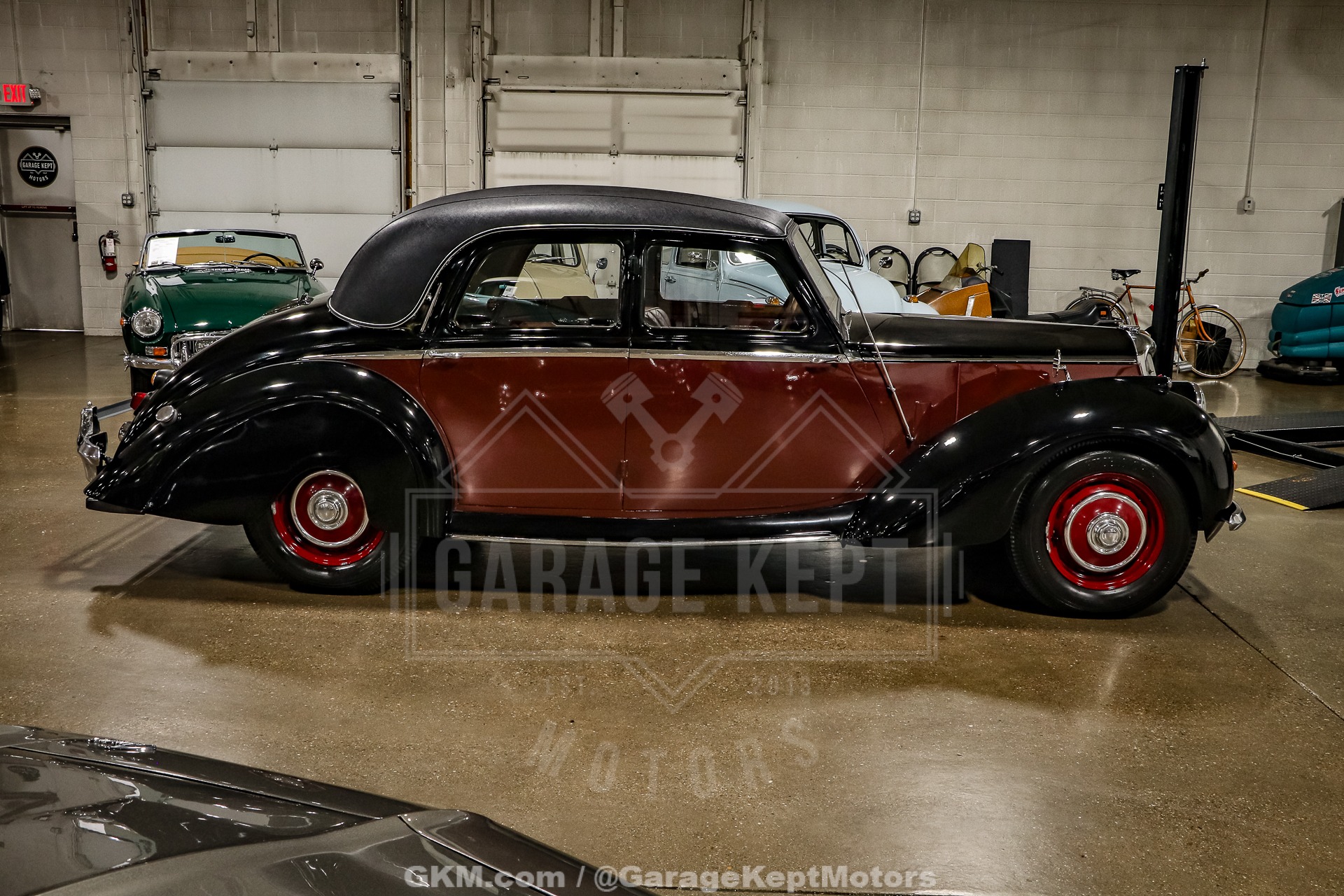 Riley-Other-1950-Black-BurgundyMaroon-6
