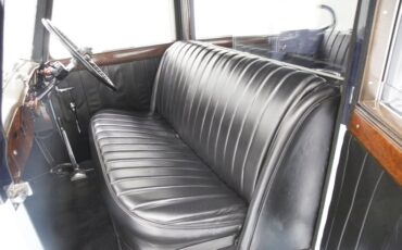 Rolls-royce-2025-1935-Dark-Blue-Black-11