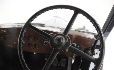 Rolls-royce-2025-1935-Dark-Blue-Black-32