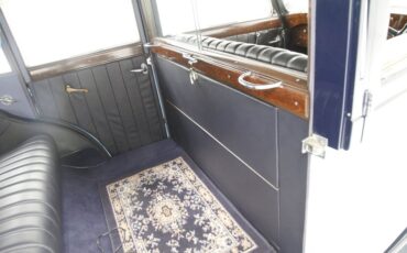 Rolls-royce-2025-1935-Dark-Blue-Black-43