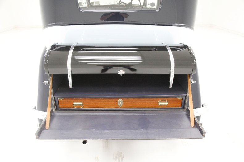 Rolls-royce-2025-1935-Dark-Blue-Black-47