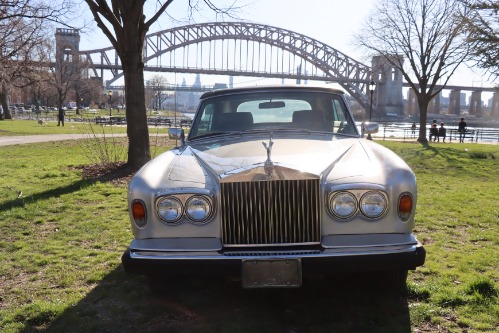 Rolls-royce-Corniche-1981-Silver-and-black-Black-4