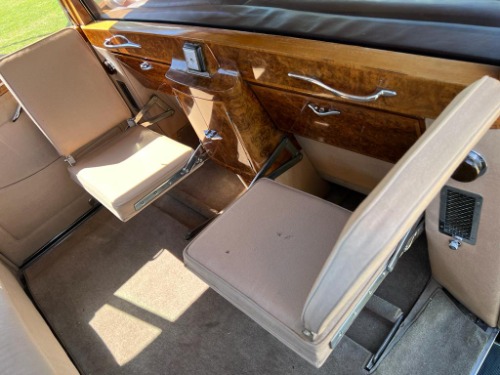 Rolls-royce-Phantom-v-1964-Burgundy-Tan-5