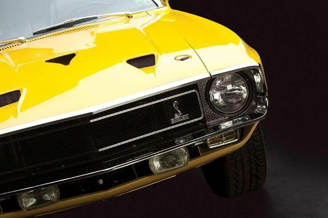 Shelby-Gt350-1969-Grabber-Yellow-Black-13