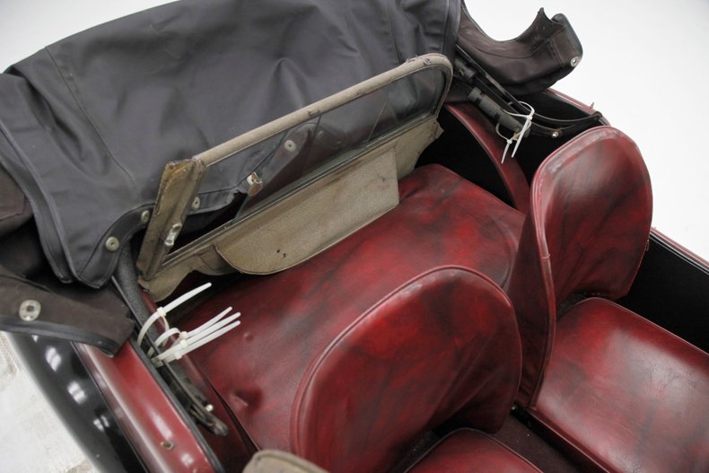 Singer-Other-1953-Maroon-Oxblood-28