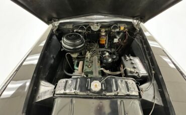 Studebaker-Commander-1949-Black-Oxblood-11