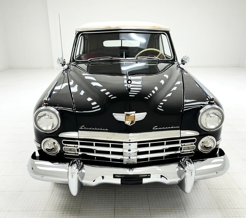 Studebaker-Commander-1949-Black-Oxblood-19