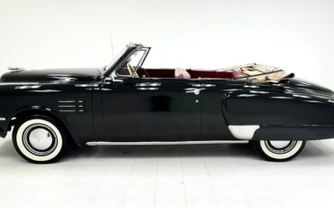 Studebaker-Commander-1949-Black-Oxblood-2