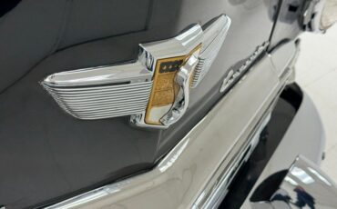 Studebaker-Commander-1949-Black-Oxblood-22