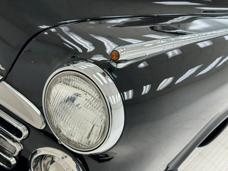 Studebaker-Commander-1949-Black-Oxblood-23