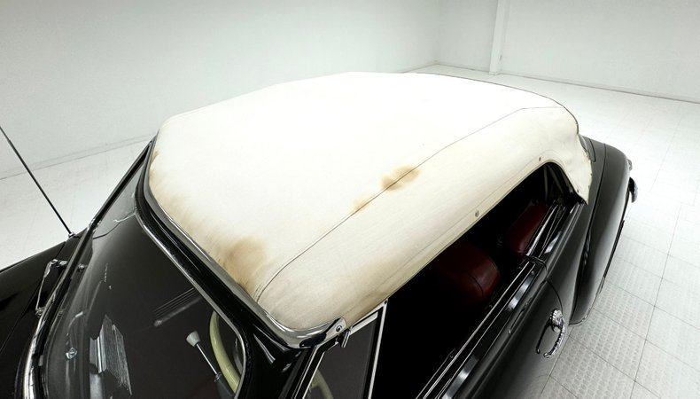 Studebaker-Commander-1949-Black-Oxblood-29