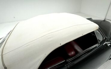 Studebaker-Commander-1949-Black-Oxblood-33