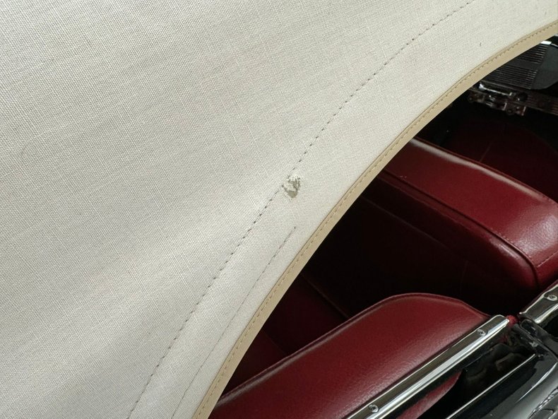 Studebaker-Commander-1949-Black-Oxblood-34