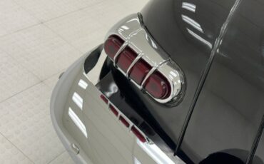 Studebaker-Commander-1949-Black-Oxblood-36