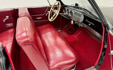 Studebaker-Commander-1949-Black-Oxblood-41