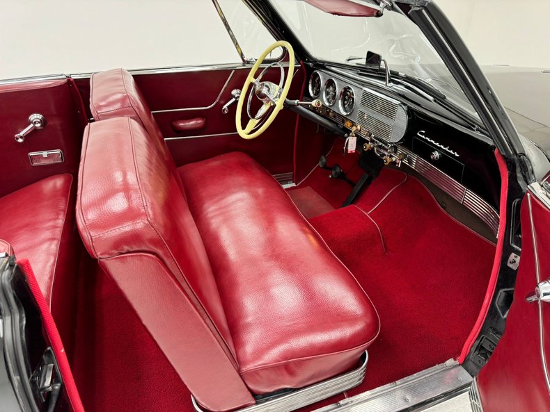 Studebaker-Commander-1949-Black-Oxblood-41