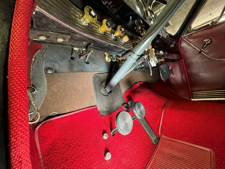 Studebaker-Commander-1949-Black-Oxblood-49