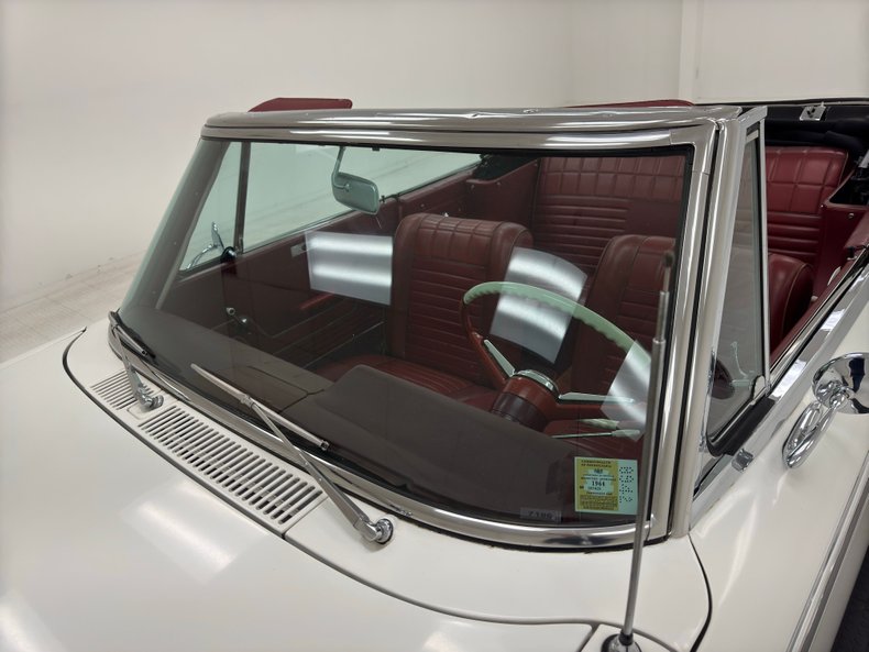 Studebaker-Daytona-1964-White-Red-13