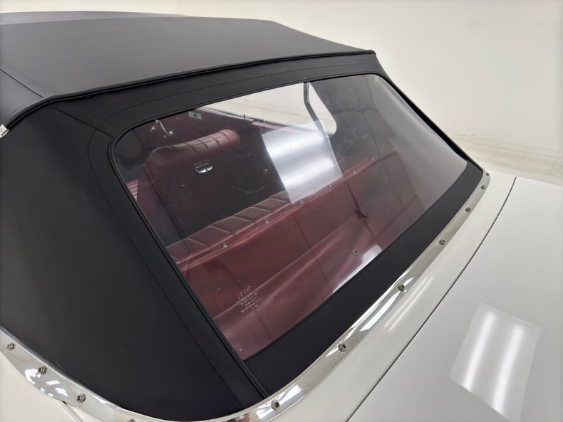 Studebaker-Daytona-1964-White-Red-17