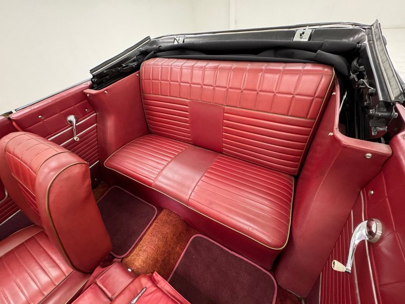 Studebaker-Daytona-1964-White-Red-34