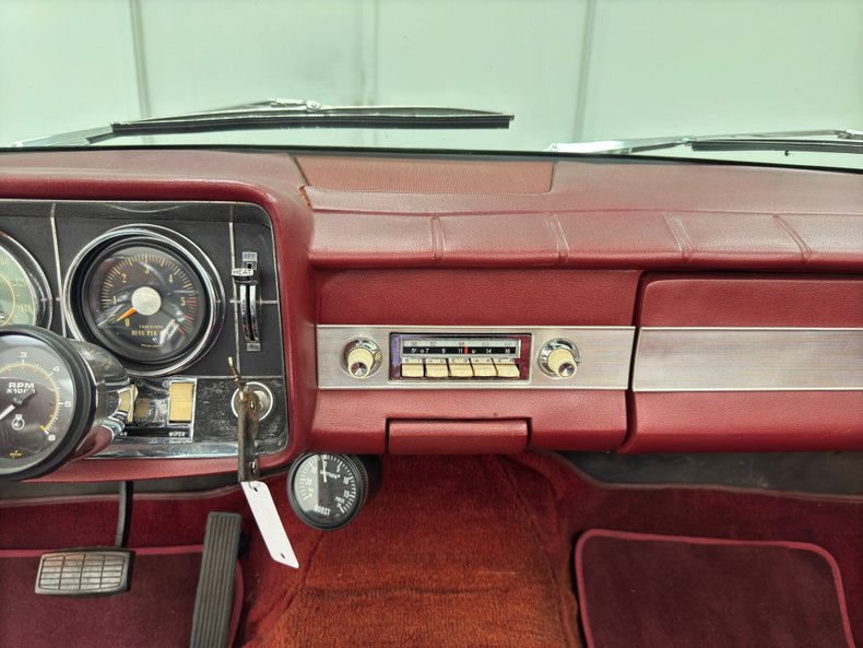 Studebaker-Daytona-1964-White-Red-42