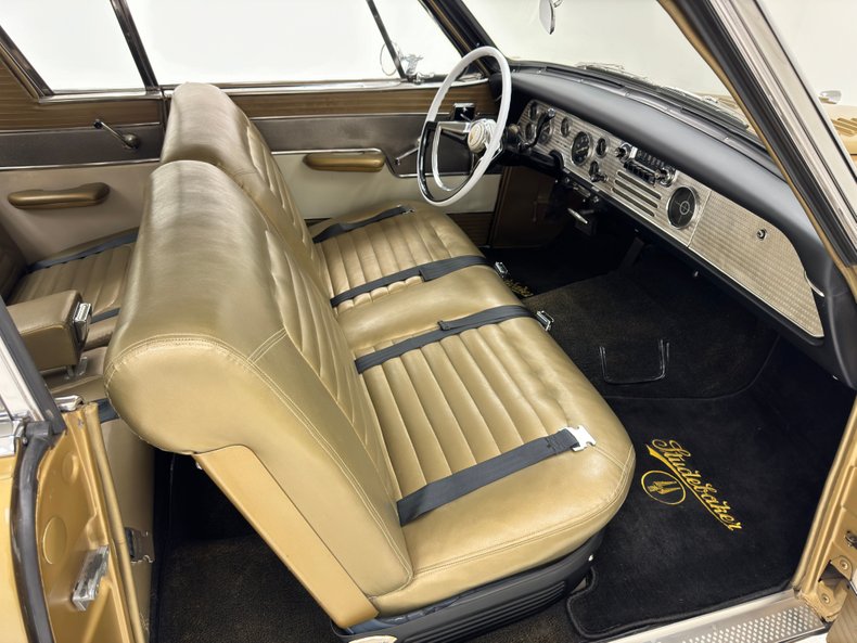 Studebaker-Golden-hawk-1957-Tiara-Gold-Gold-2