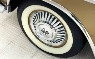 Studebaker-Golden-hawk-1957-Tiara-Gold-Gold-20