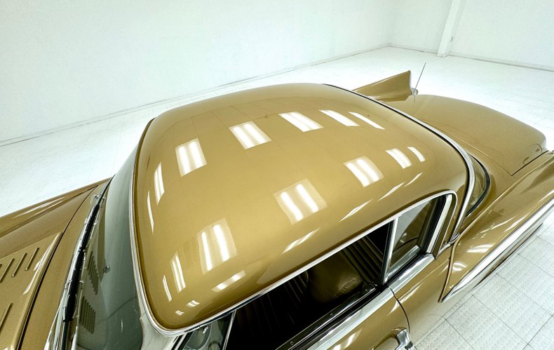 Studebaker-Golden-hawk-1957-Tiara-Gold-Gold-24